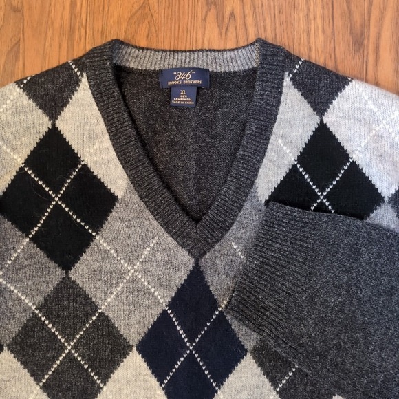 Brooks Brothers Sweater Mens XL Gray Scottish Lambswool Argyle Diamond V Neck - Picture 1 of 12